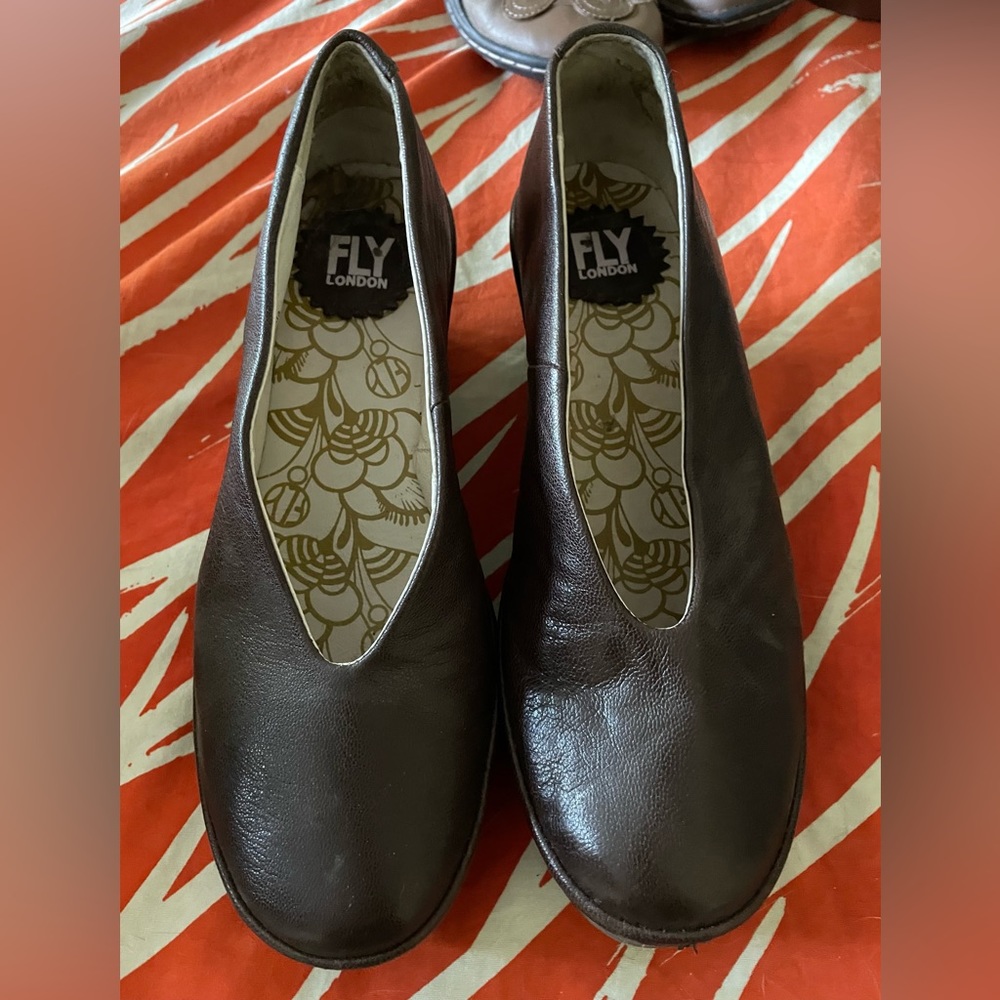 Fly London shoes -brown, size 38.